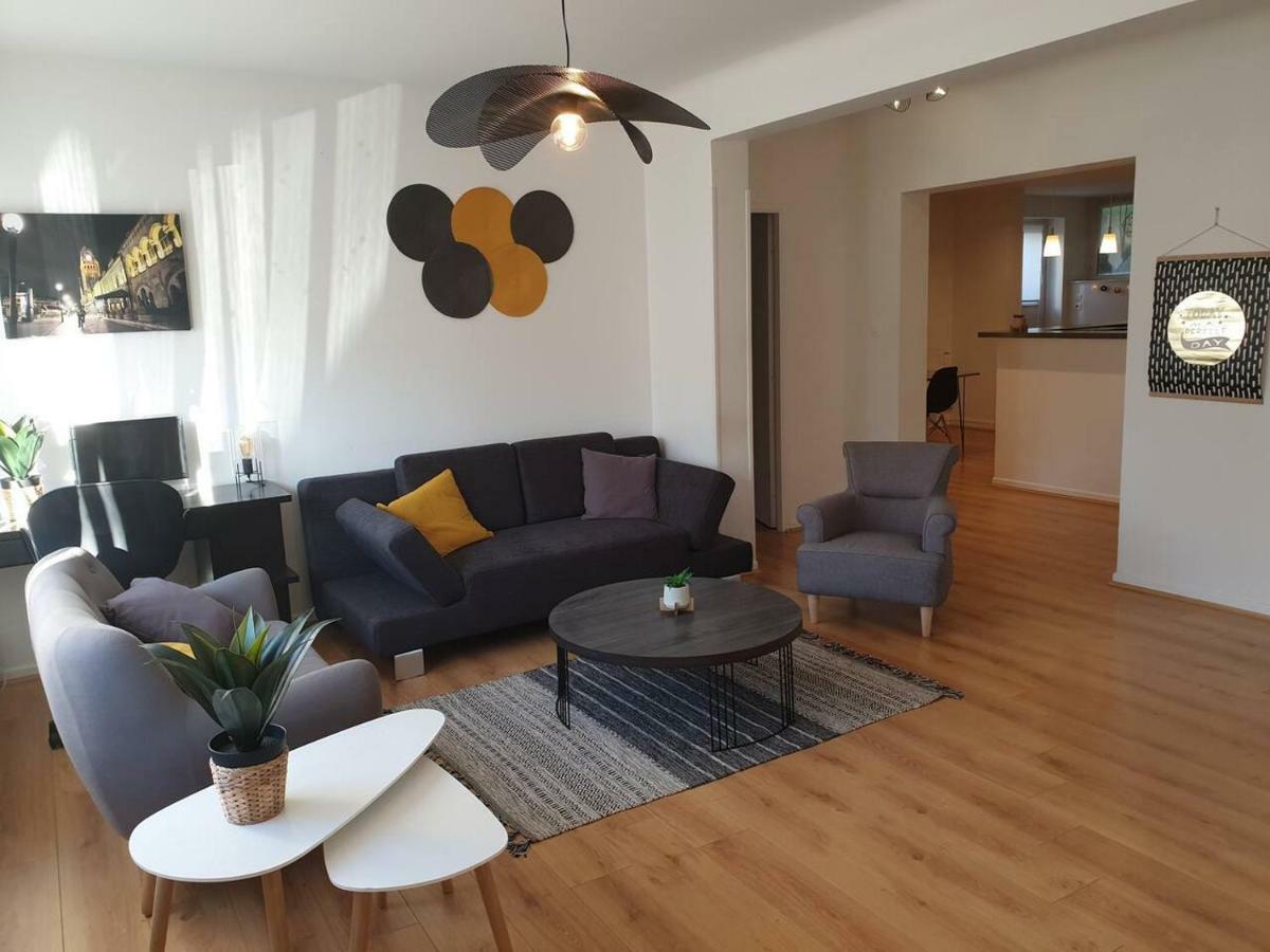 Comme chez soi à Metz Appartamento Esterno foto