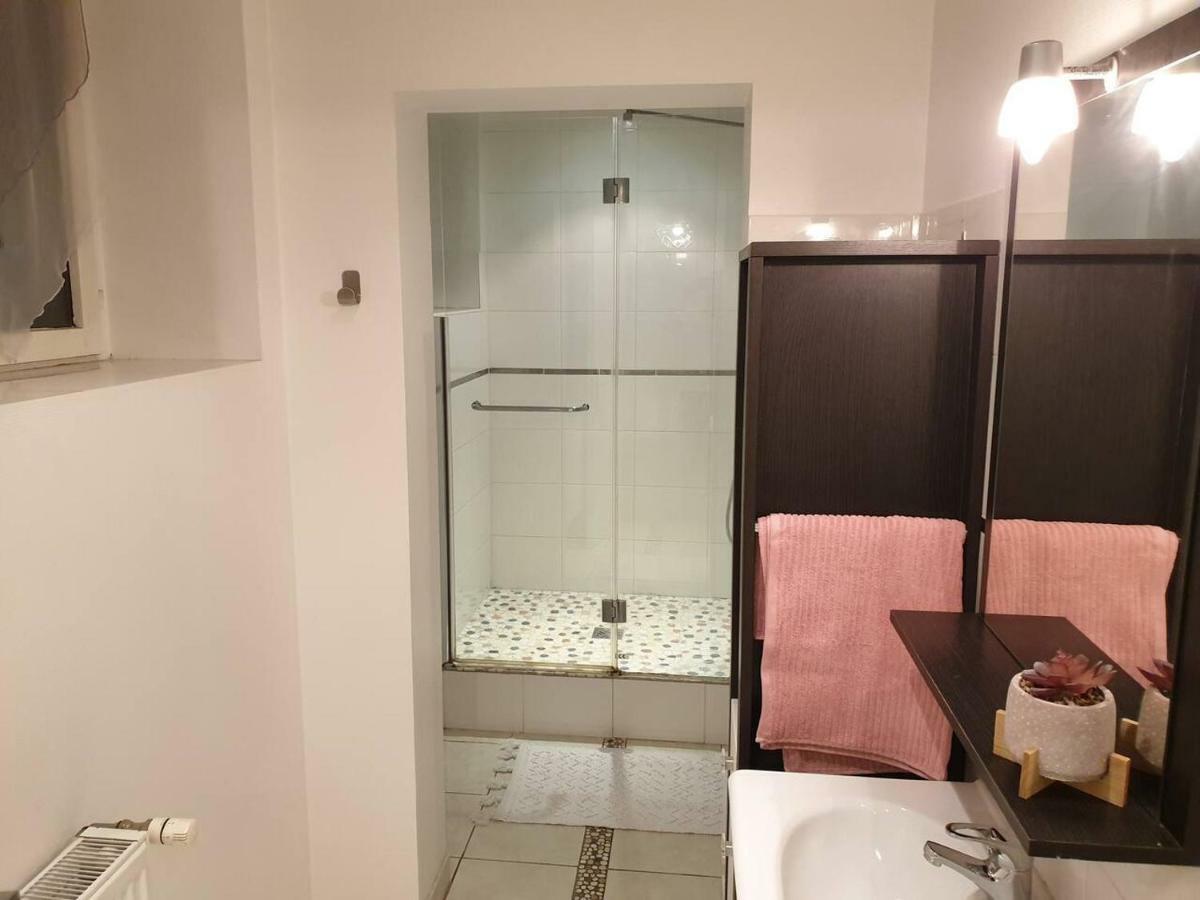 Comme chez soi à Metz Appartamento Esterno foto